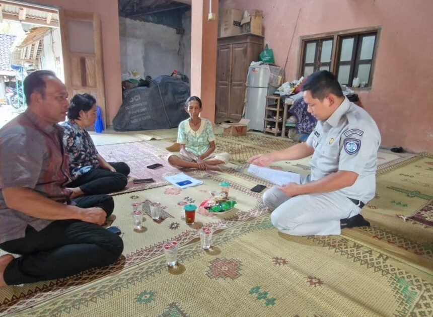 Hadir Lebih Dekat di Tengah Keluarga, Jasa Raharja Dampingi Ahli Waris Korban Kecelakaan di Demen Kulon Progo